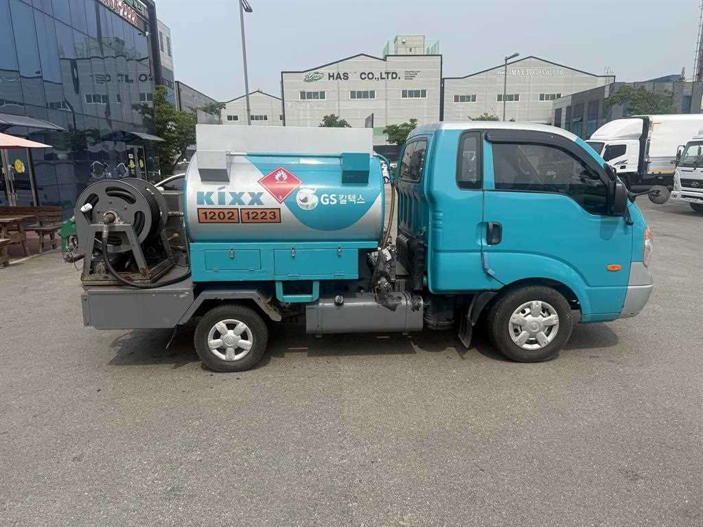 기아 봉고 1톤 탱크로리 2009년식 조수석 쪽 호스릴