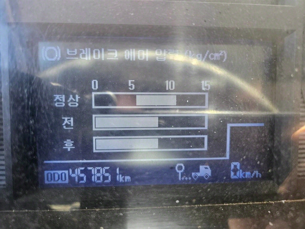 현대 트라고 11.5톤 집게차 2011년식 ODO 457,851km