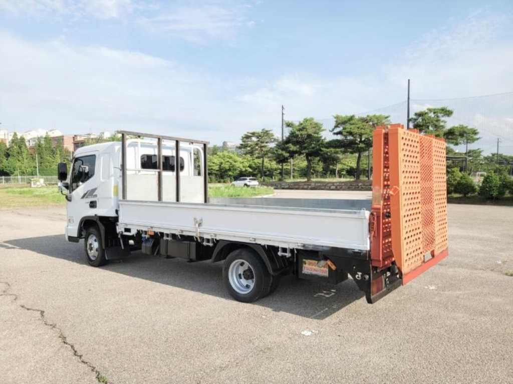 현대 마이티 2.5톤 셀프로더 2015년식 사진 5