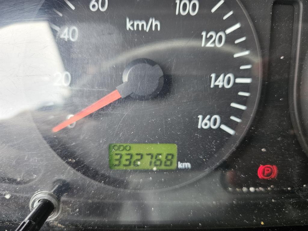 현대 마이티 2.5톤 윙바디 2014년식 계기판 332,768km