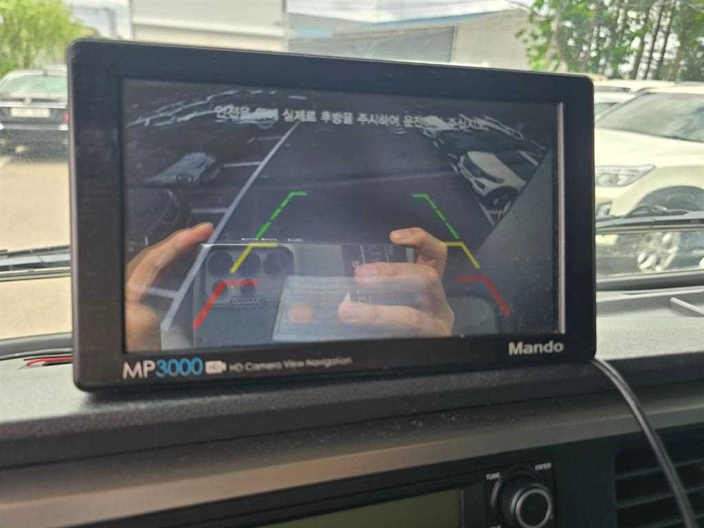 현대 마이티 2.5톤 익스탑 2021년식 만도 MP3000 후방카메라 화면
