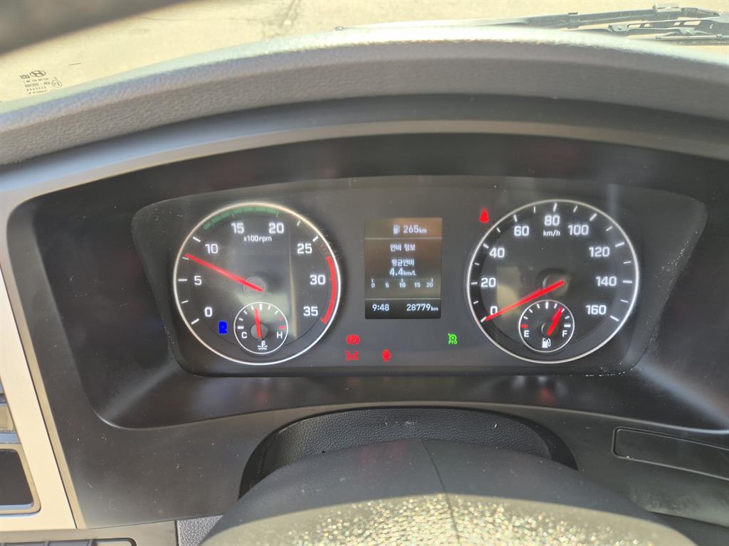 현대 마이티 3.5톤 고소작업차 2023년식 계기판 28,779km