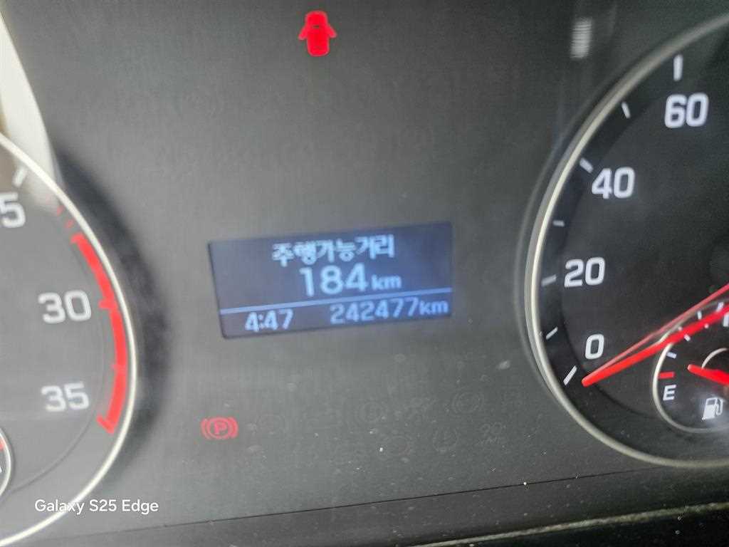 현대 마이티 3.5톤 익스탑 2020년식 계기판 242,477km