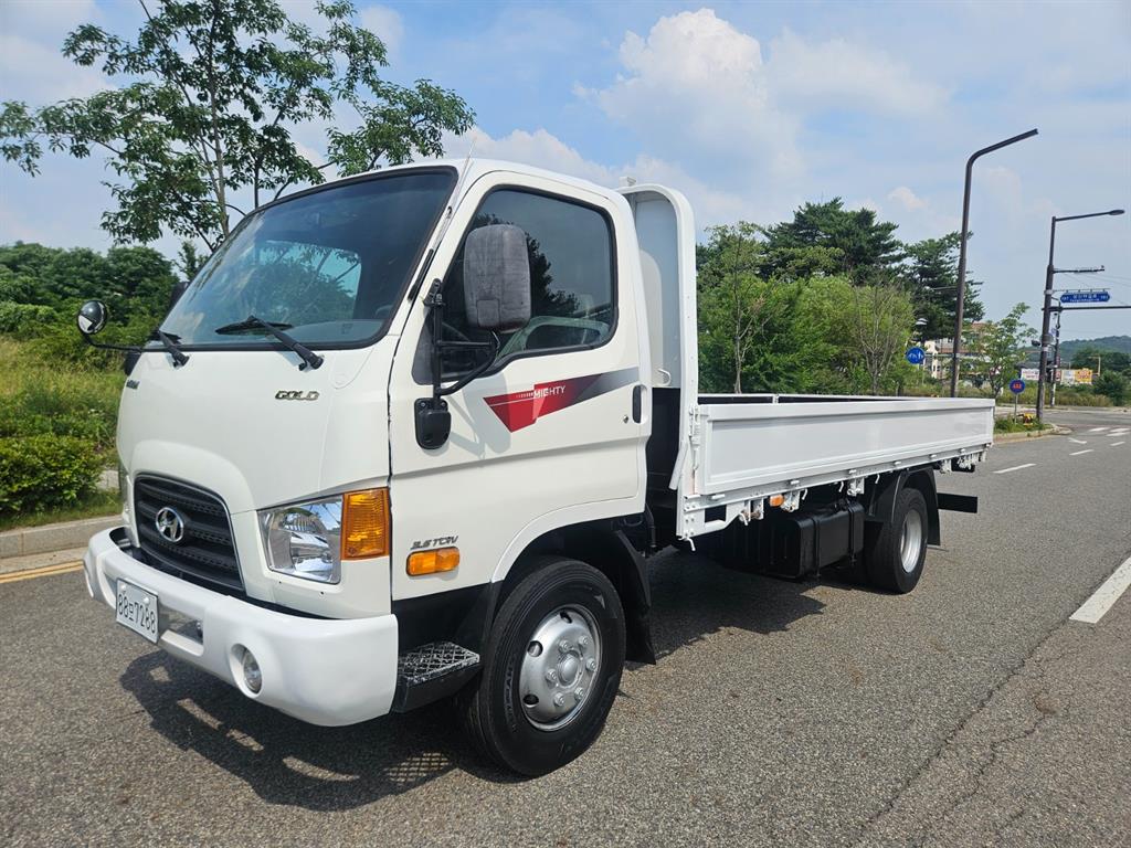 현대 마이티 3.5톤 카고 2014년식 도어 3.5TON · 그릴 GOLD
