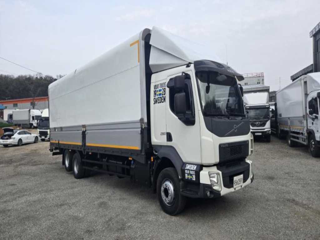 볼보 FL 4.5톤 윙바디 2016년식 VOLVO TRUCKS SWEDEN 스티커