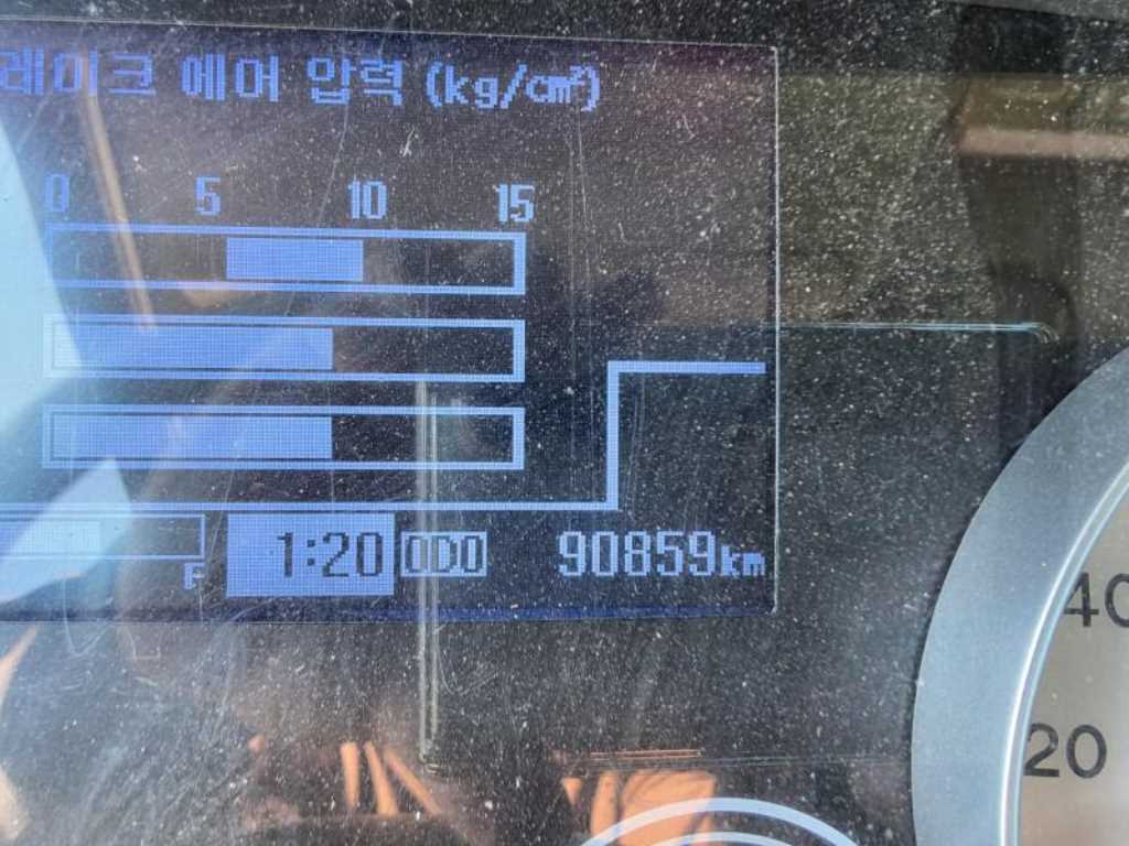 현대 메가트럭 5톤 덤프 2017년식 계기판 90,859km