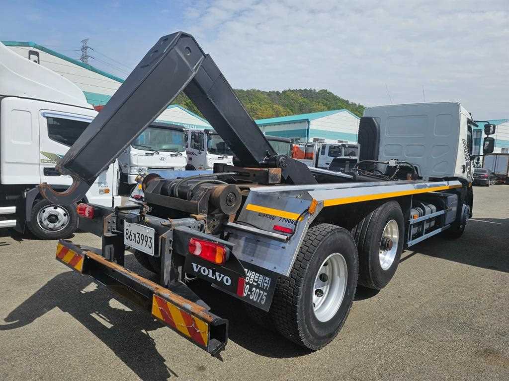 볼보 FL 5톤 암롤 2017년식 사진 8