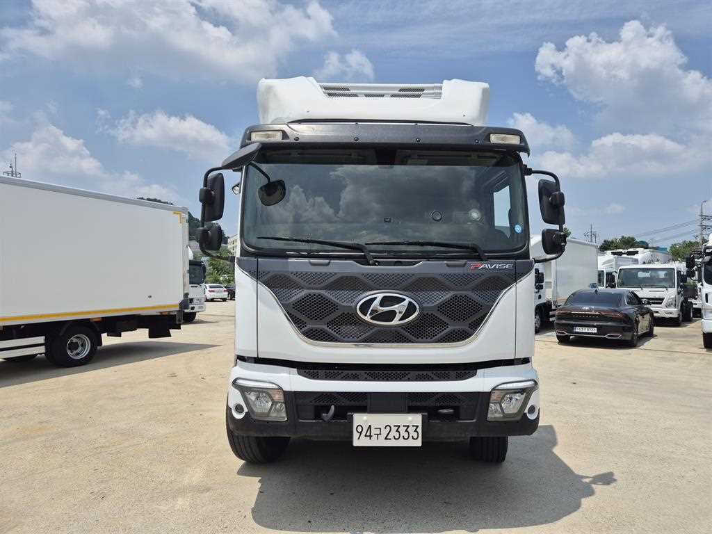 현대 파비스 8.5톤 냉동탑 2020년식 육각 그릴, 현대 엠블럼