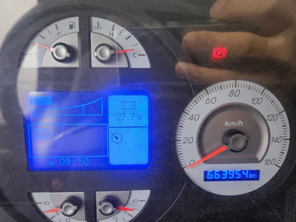 타타대우 프리마 8.5톤 윙바디 2015년식 계기판 663,954km