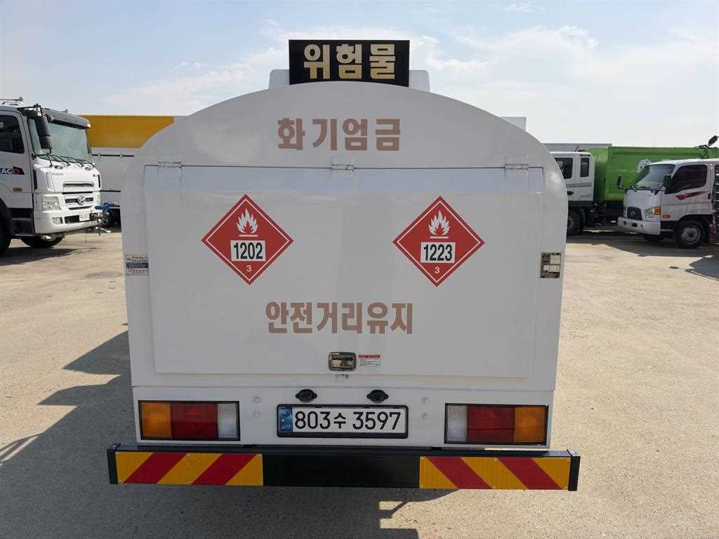 현대 마이티 2.5톤 탱크로리 2026년식 사진 7