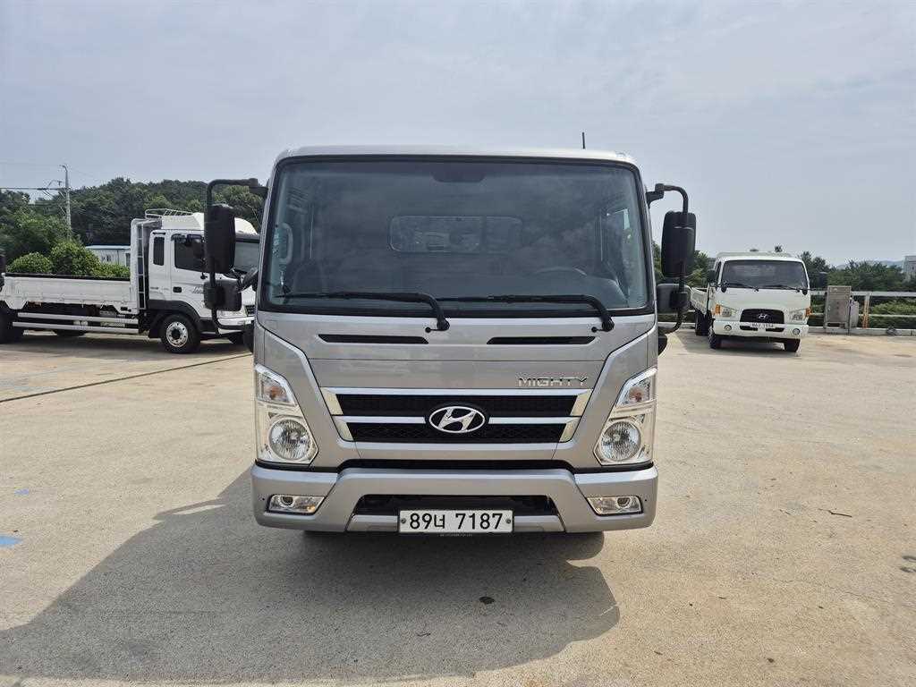 현대 마이티 3.5톤 카고 2015년식 사진 2