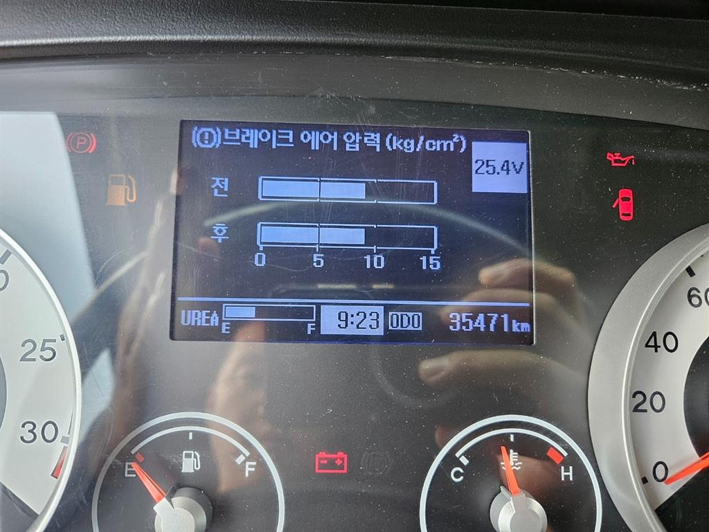 현대 메가트럭 8.5톤 버큠로리 2019년식 사진 13