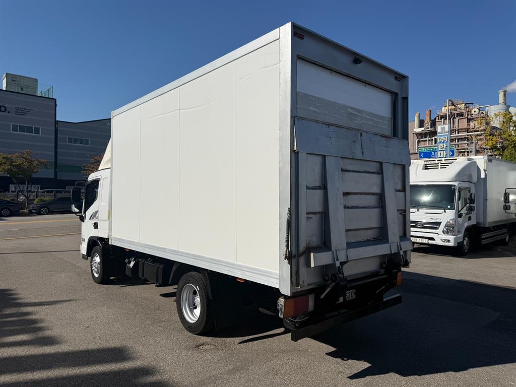 현대 올뉴마이티 2.5톤 내장탑 2015년식 사진 6