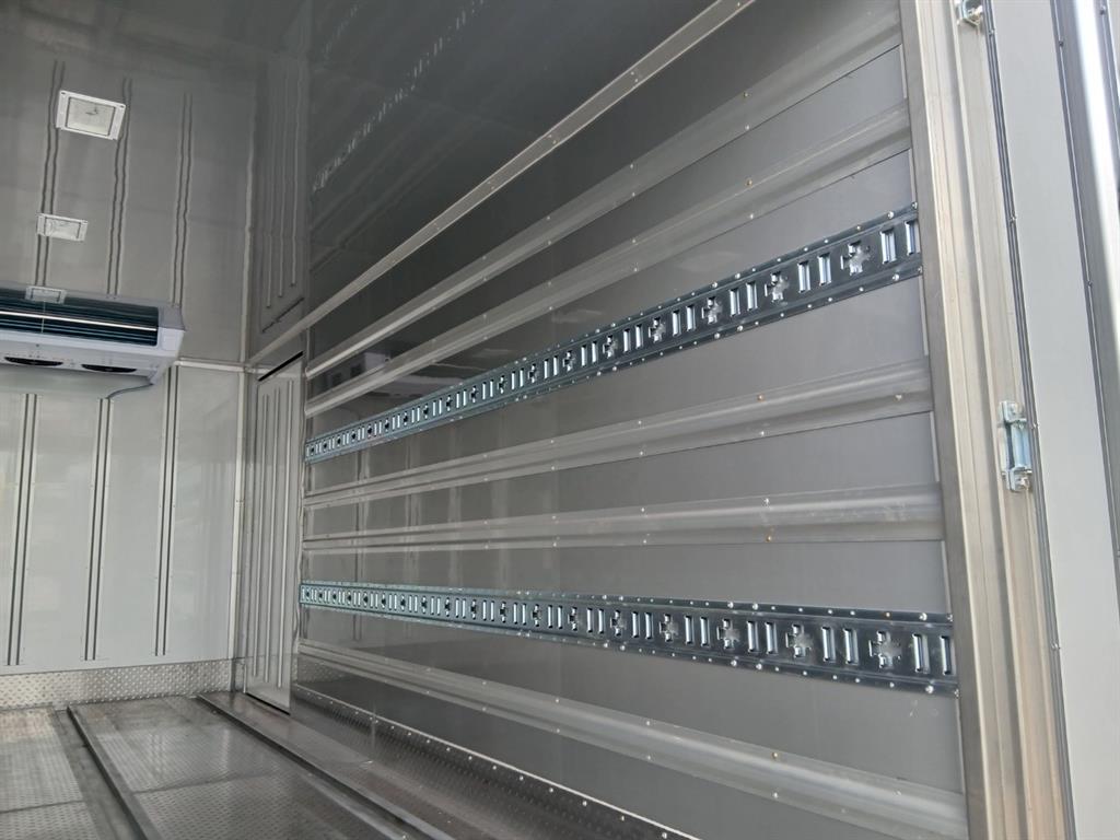 현대 올뉴마이티 3.5톤 냉동탑 2018년식 사진 10
