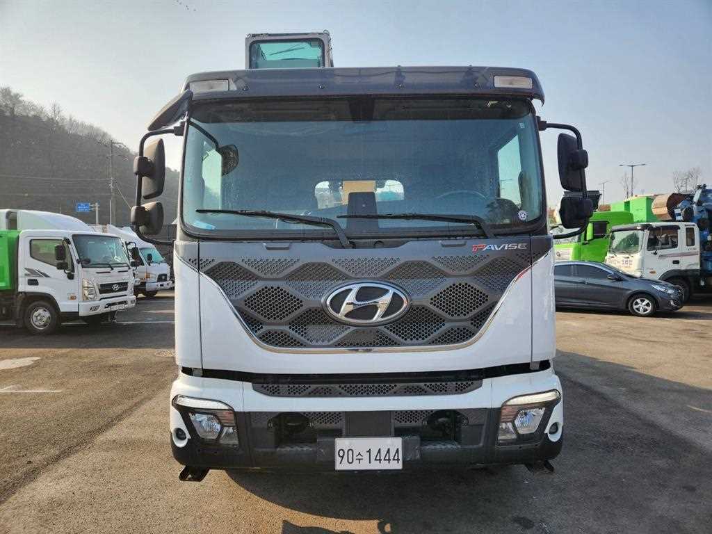 현대 파비스 5톤 카고크레인 2021년식 사진 3