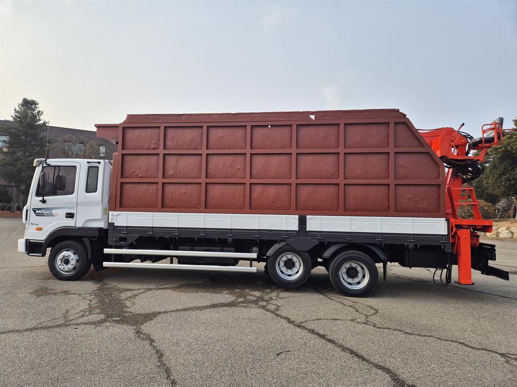 5톤 집게차 2013년식 사진 5
