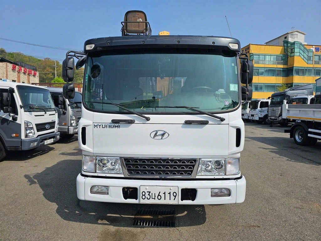 5톤 카고크레인 2019년식 사진 2